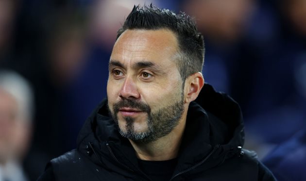 РОБЕРТО ДЕ ДЗЕРБІ