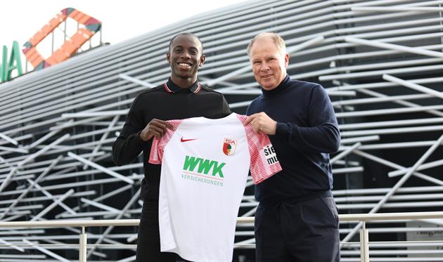 Келвін Єбоа, офіційний сайт Аугсбурга