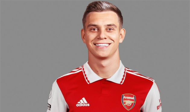 ЛЕАНДРО ТРОССАР, КОЛАЖ РОМАНО