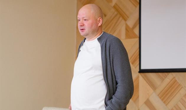 Іван Надєїн, офіційний сайт Вереса