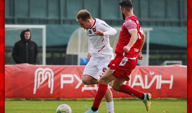 Кривбас - Струга, фото Кривбас