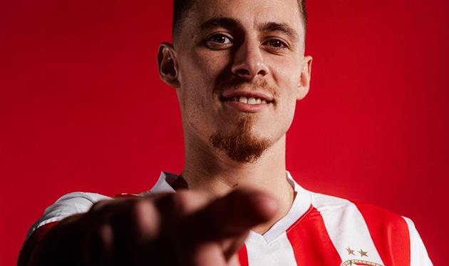 Торган Азар, ПСВ