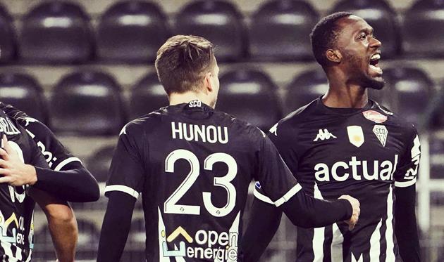 Анже - Аяччо, ФК Анже