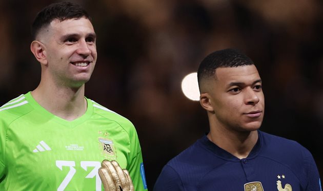 ЕМІЛІАНО МАРТІНЕС ТА КІЛІАН МБАППЕ, GETTY IMAGES