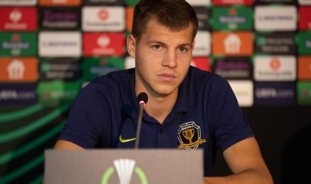 Едуард Сарапій, СК Дніпро-1