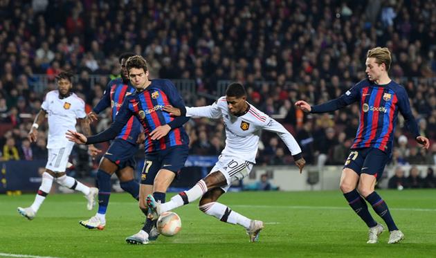 Барселона та Манчестер Юнайтед у шаленому матчі зіграли внічию