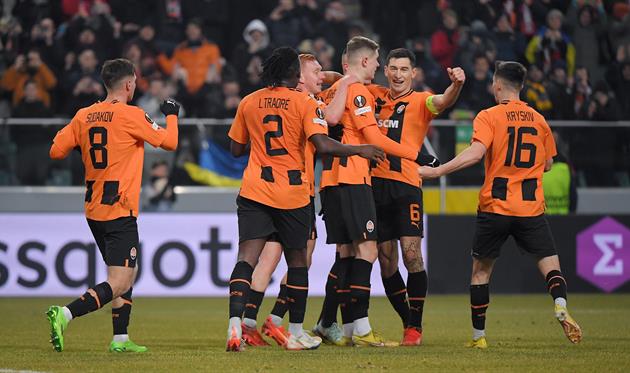 Дмитро Криськів (праворуч), ФК Шахтар