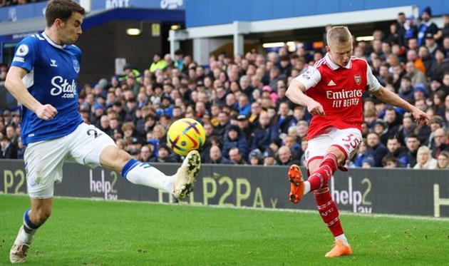 Олександр Зінченко в матчі проти Евертона, Getty Images