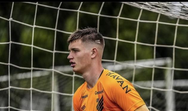 Максим Воронов, Атлетіко Паранаенсе