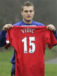 Неманья Видич