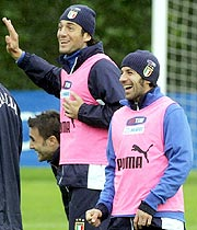 Лука Тони и Алекс Дель Пьеро ожидаются в основе