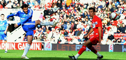 Беллетти забивает свой великоленый мяч, фото Getty Images