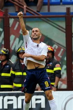 Марко Ди Вайо, АР