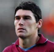 Гарет Барри