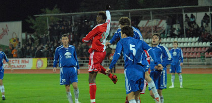 Крымское дерби в Молодежном, фото fc-kt.com