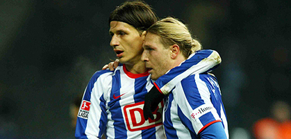 Воронин с Марко Пантеличем, фото hertha.de