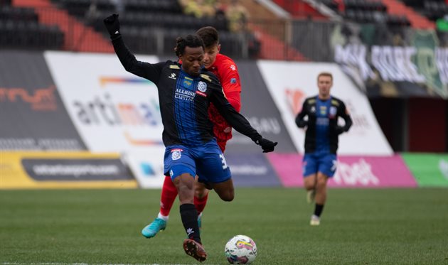 ВЕРЕС - ЧОРНОМОРЕЦЬ, ФК ЧОРНОМОРЕЦЬ