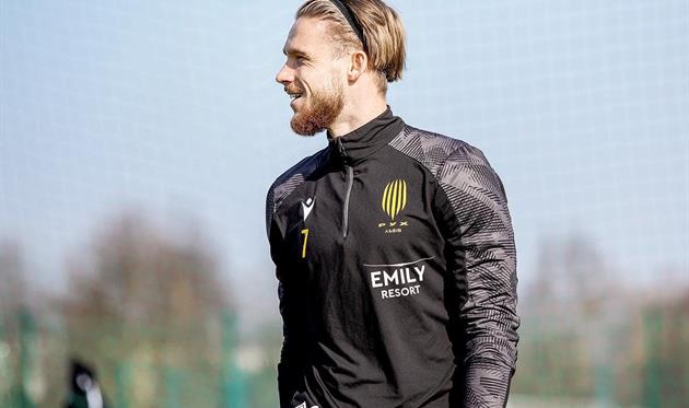 Чи буде Юрій Клімчук таким задоволеним після матчу? / ФК РУХ