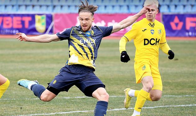 Металіст - Рух, фото Рух