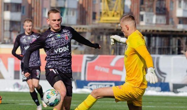 Павло Ісенко в матчі проти Вереса, фото УПЛ