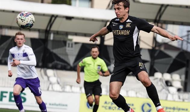 Романюк проти іншого Металіста / ФК КОЛОС