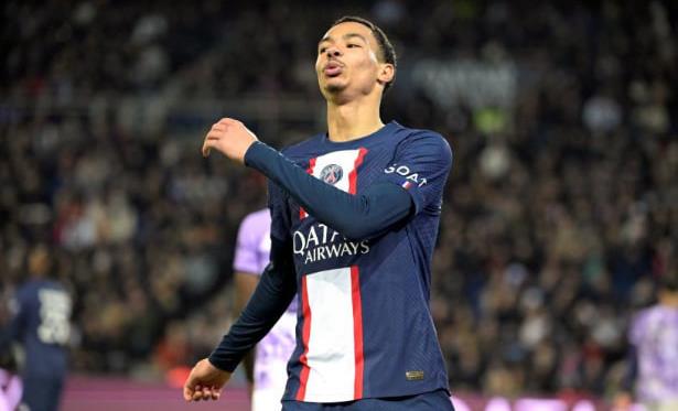 Юго Екітіке, P. Lahalle/L'Équipe