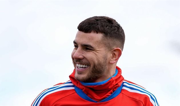 ЛУКАС ЕРНАНДЕС, TWITTER.COM/LUCASHERNANDEZ