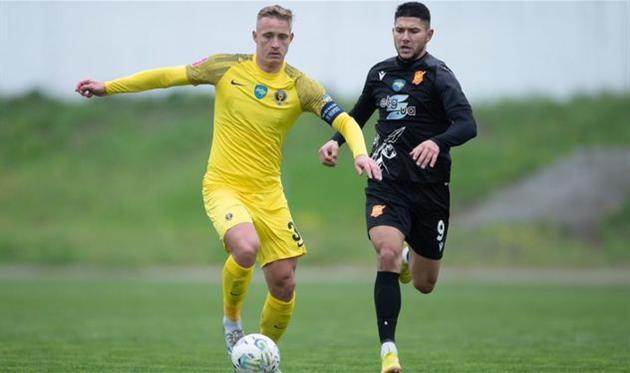 Олександр Сваток (ліворуч), фото СК Дніпро-1