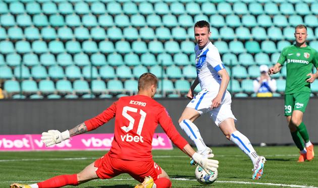 Старань Ісенка проти Динамо виявилося замало / ФК ДИНАМО