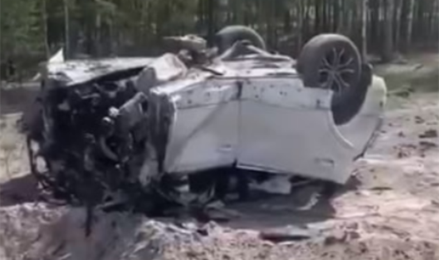 Знищена машина - Фото Lb.ua 