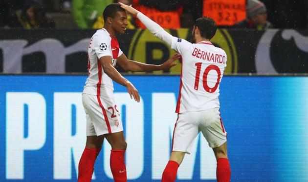 Бернарду Сілва (праворуч) та Кіліан Мбаппе часів Монако, Getty Images