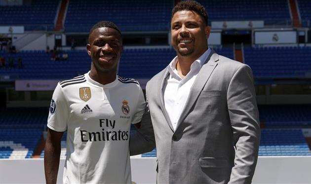 Вінісіус Жуніор та Роналдо (праворуч), Getty Images