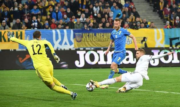 Реклама. Павелко запевнив вболівальників, що червневі матчі збірна України з футболу проведе з новим головним тренером