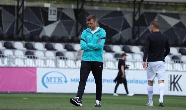 ЯРОСЛАВ ВИШНЯК, ФК КОЛОС