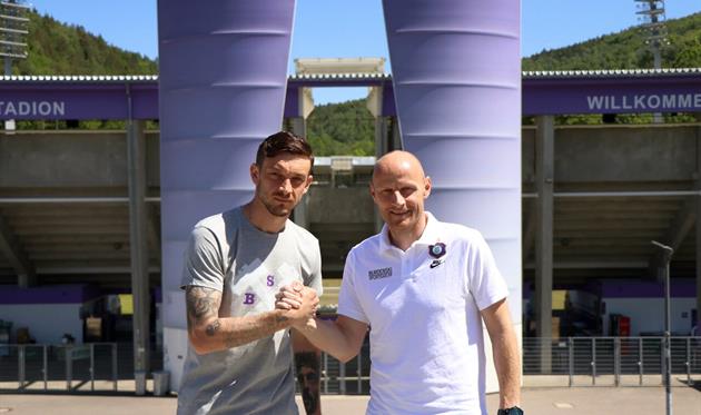 Борис Тащі, сайт Ерцгебірге Ауге