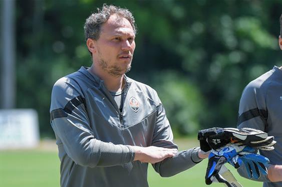 У Полтаві він розпочав кар'єру, у Полтаві, можливо, і закінчить / ФК ШАХТАР