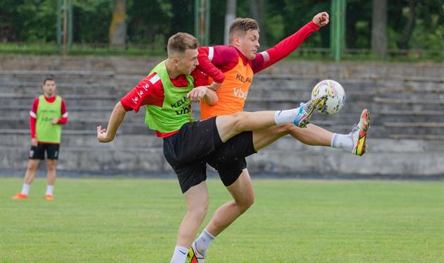 Чим ближче до вирішальних матчів, тим жорсткіше у Вересі навіть на тренуваннях / ФК ВЕРЕС