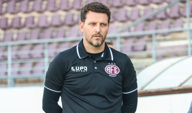 Елано Блумер, ФК Ферровіарія