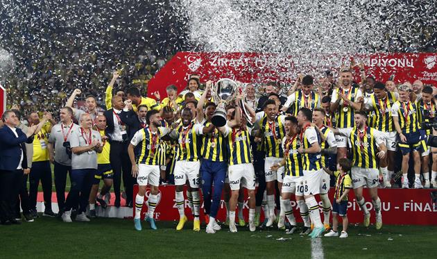 Фенербахче, фото - твіттер Фенербахче