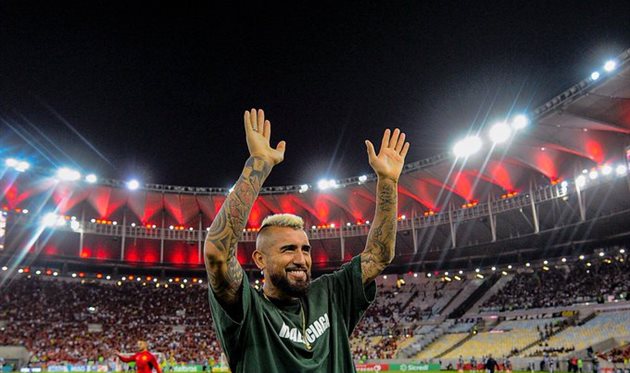 АРТУРО ВІДАЛЬ, TWITTER FLAMENGO