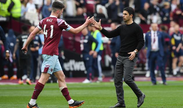 Деклан Райс та Мікель Артета, getty images