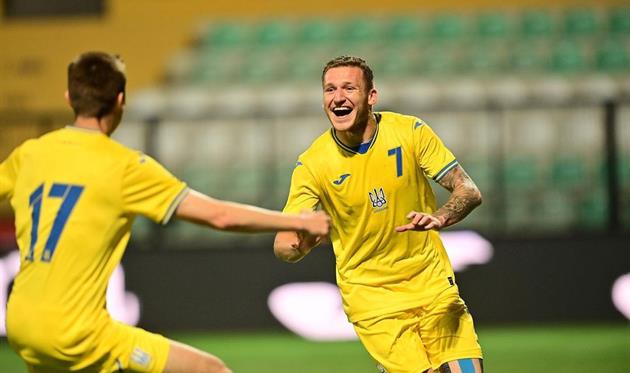 Богдан В'юнник, УАФ