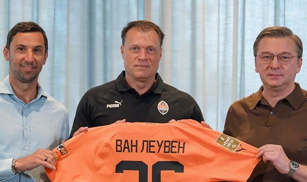 Дарійо Срна, Патрік ван Леувен та Сергій Палкін, фото ФК Шахтар Донецьк