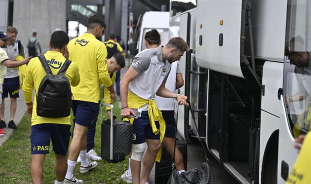 Турецький футбольний автобус, фото getty images