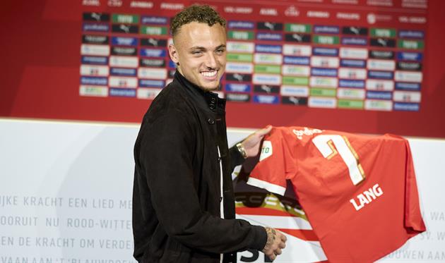 Ноа Ланг, ФК ПСВ