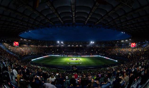 Фото: Стадіо Олімпіко - officialasroma