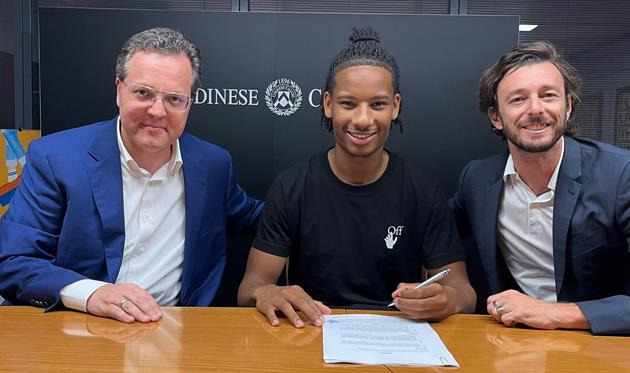 Етьєн Камара (по центру), Удінезе