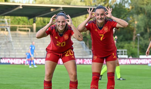 Збірна Іспанії, УЄФА