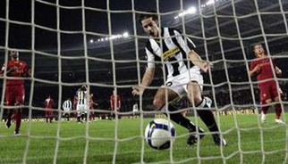 Тьягу в туринских сетях, фото Reuters