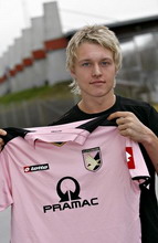 Симон Кьяер, АР